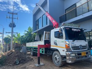 รถเฮี๊ยบชลบุรี